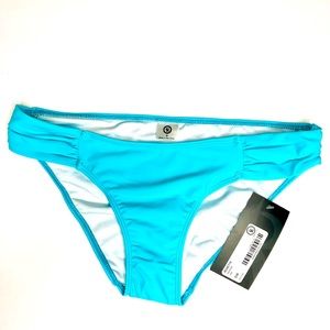 NWT ROXVOLLEYBALL Carvico Roxette Bikini Bottoms